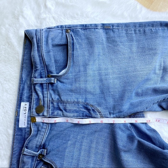 SOLD - Loft Ann Taylor Modern Straight Light Wash Jeans - Picture 10 of 12